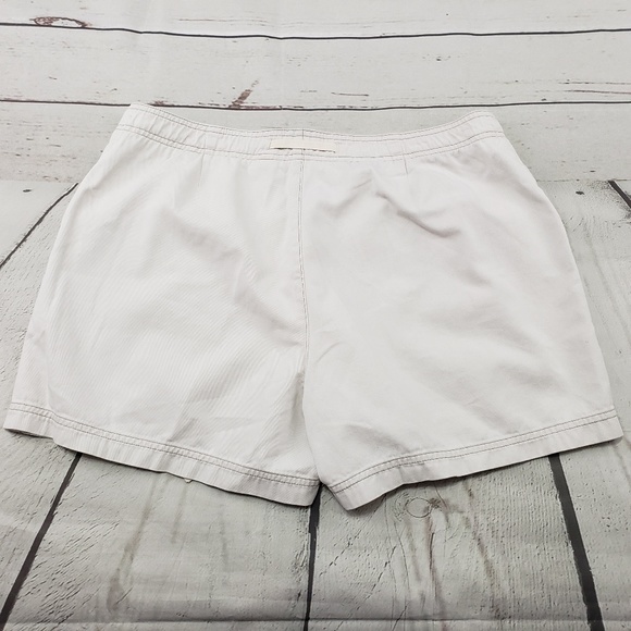 Dockers Shorts Size 14 Womens Bermuda Chino Khaki - Picture 2 of 4